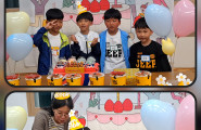 멋진 일한이 생일 축하해^**^지금처럼 밝고 건강하고 행복한 일들만 가득 하길~~ 